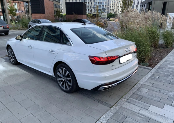 Audi A4 cena 115000 przebieg: 28000, rok produkcji 2021 z Kraków małe 137